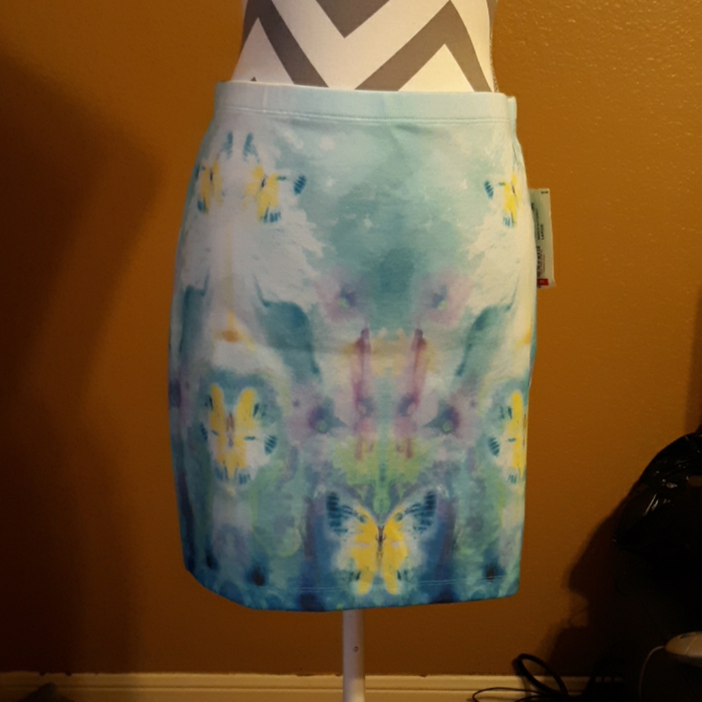 Decree...Skirt